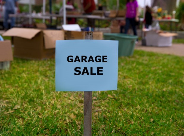 garage sale after home clearance